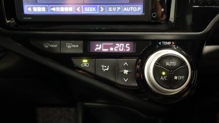 2015 Toyota Aqua S Model, Push Start, Reverse Camera image 319037