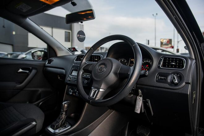 2012 Volkswagen Polo TSI Comfortline , I stop image 299156