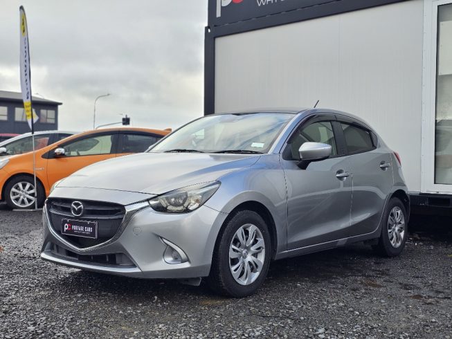 2014 Mazda Demio 13S image 297325