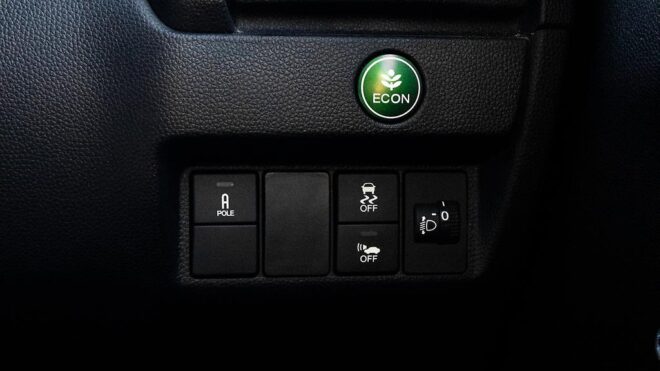 2014 Honda Fit Hybrid F Package, Push start image 308965