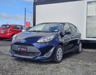 2018 Toyota Aqua Hybrid S Style image 296106