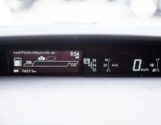 2013 Toyota Prius S model Hybrid, Push Start image 298170