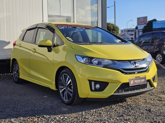 2013 Honda Fit L-package Hybrid image 298217