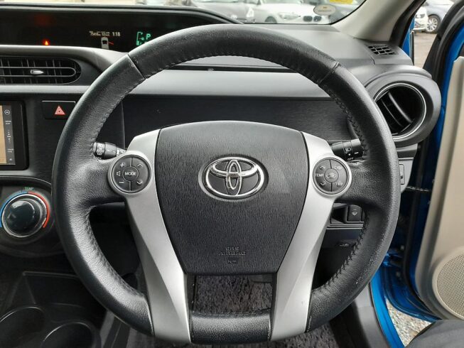 2012 Toyota Aqua G Model Push Start image 298813