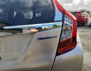 2014 Honda Fit Hybrid F package image 297892