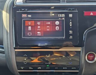 2013 Honda Fit L-package Hybrid image 298227