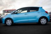 2016 Toyota Vitz F model, I stop, Push start image 295643