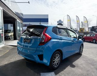 2014 Honda Fit Hybrid F Package image 295781
