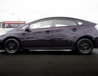 2013 Toyota Prius S model Hybrid, Push Start image 298159