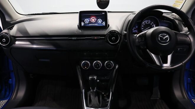 2015 Mazda Demio 13S image 307843