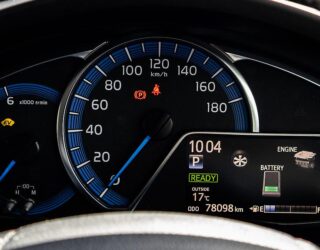 2013 Toyota Corolla Fielder S Model – Push Button Start image 306559