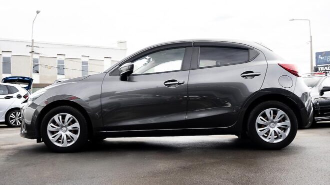 2017 Mazda Demio 13S Facelift – Low KMS image 315544