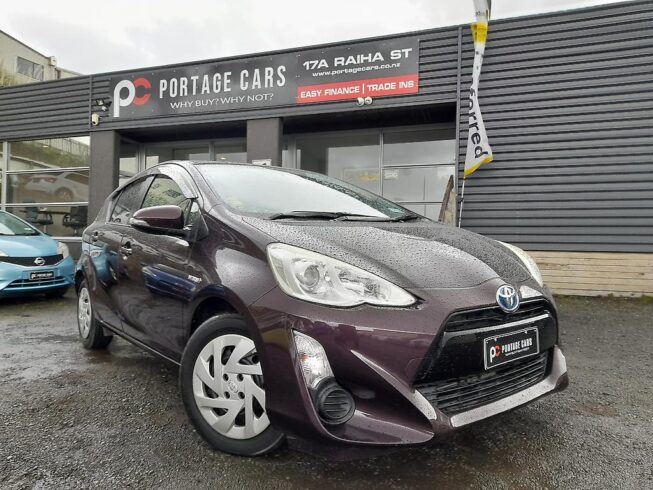 2015 Toyota Aqua Hybrid S Model, Push Start image 298855