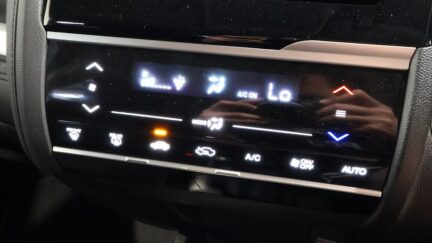 2016 Honda Fit Hybrid F-Package image 316370