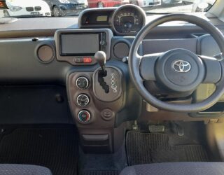 2013 Toyota Spade F Model Push Start image 297868
