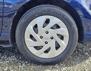 2018 Toyota Aqua Hybrid S Style image 296121