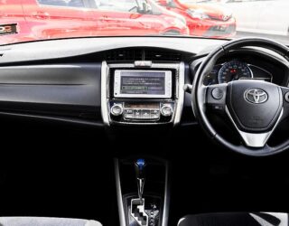 2013 Toyota Corolla Fielder S Model – Push Button Start image 306550