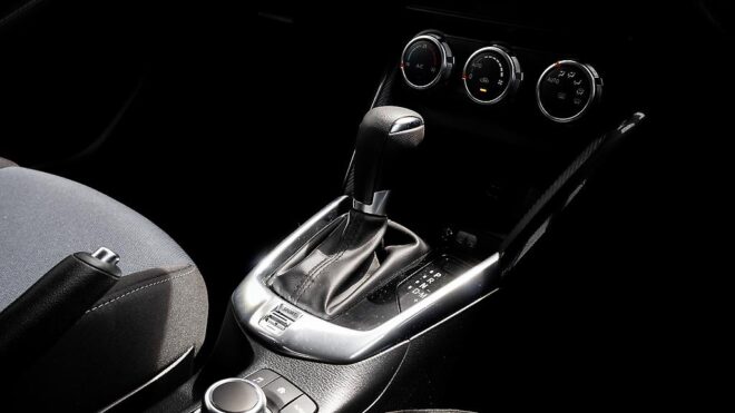 2014 Mazda Demio 13S , sky activ, push start image 312374