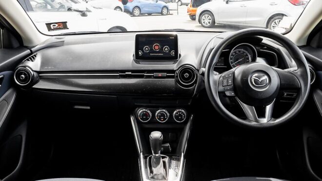 2014 Mazda Demio 13S , sky activ, push start image 312363