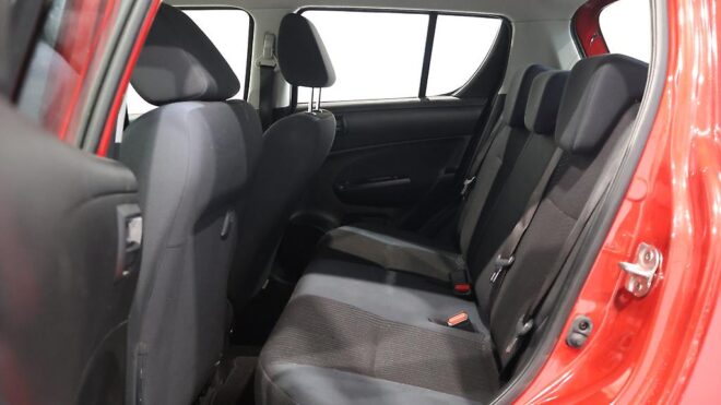 2016 Suzuki Swift GLB 1.4P/5MT/HA/5DR/ image 307377
