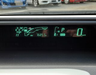 2015 Toyota Aqua Hybrid S Model, Push Start image 298070