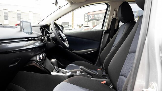 2014 Mazda Demio 13S , sky activ, push start image 312377