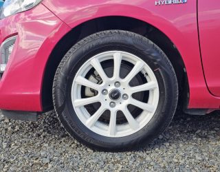 2016 Toyota Aqua Stand out in Pink!! image 297027