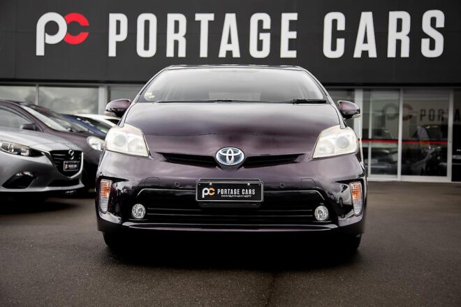 2013 Toyota Prius S model Hybrid, Push Start image 298158
