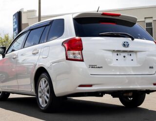 2013 Toyota Corolla Fielder S Model – Push Button Start image 306548