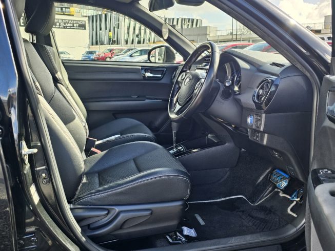 2016 Toyota Corolla Fielder Hybrid WxB image 296131