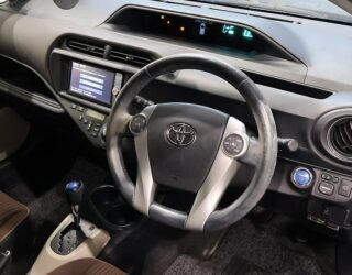 2012 Toyota Aqua G Model Push Start and Reversing Camera image 314833