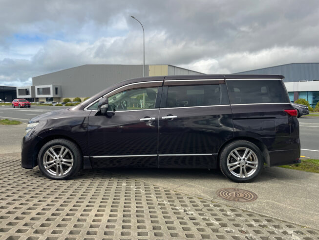2012 Nissan Elgrand 250 Highway Star image 298768