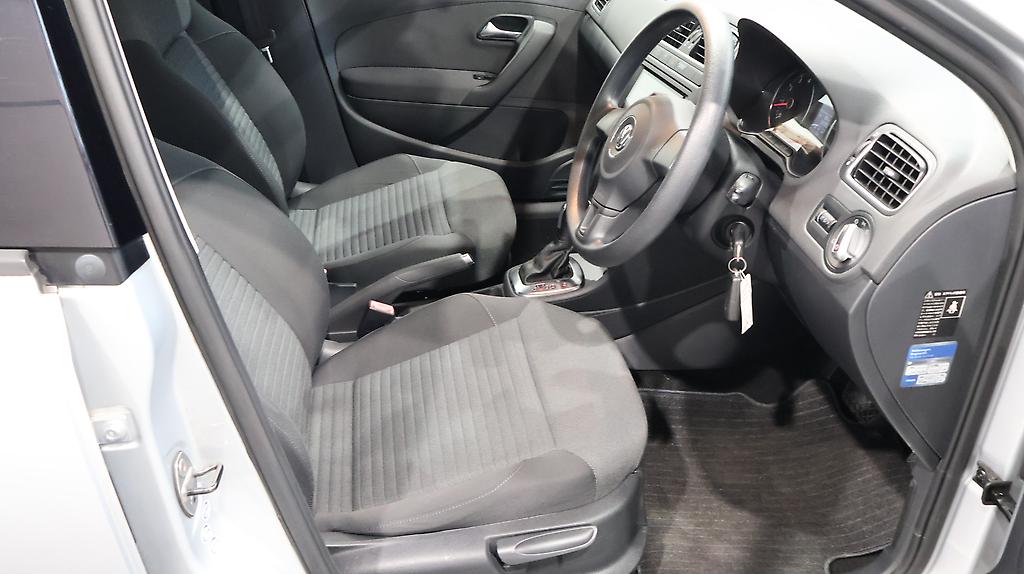 2012 Volkswagen Polo TSI Comfortline – Super Low KMS image 318516