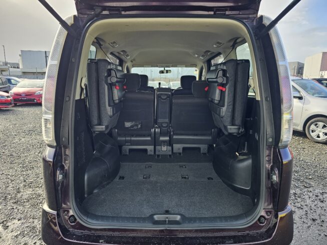2010 Nissan Serena Highway Star image 299190