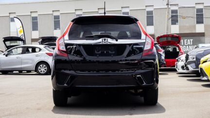 2014 Honda Fit Hybrid L-package image 312382