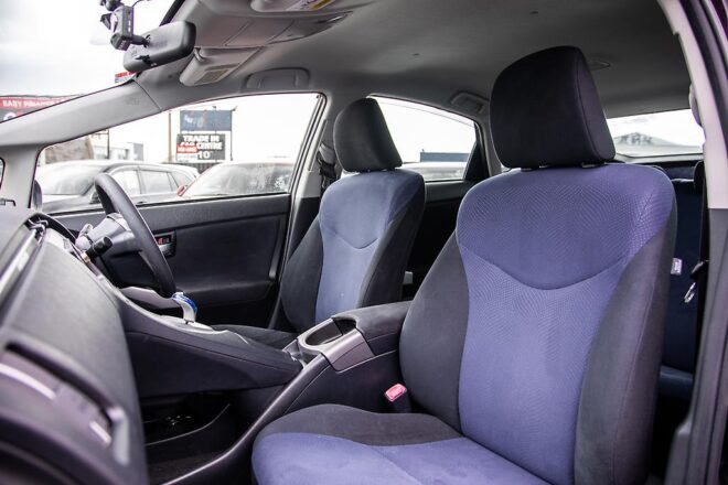 2013 Toyota Prius S model Hybrid, Push Start image 298174