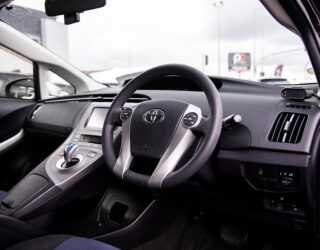 2013 Toyota Prius S model Hybrid, Push Start image 298173