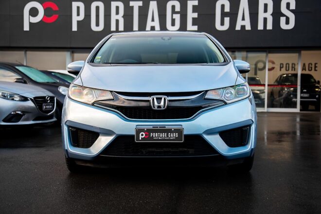 2016 Honda Fit Hybrid F-Package, Heated Seats image 298114