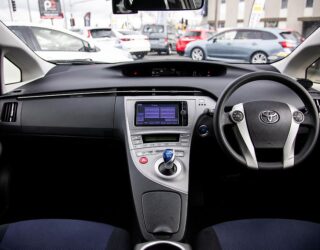 2013 Toyota Prius S model Hybrid, Push Start image 298163
