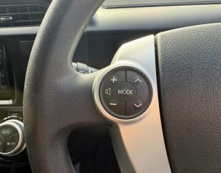 2016 Toyota Aqua Ecomonical Hybrid with Low KMs and Alloy Wheels image 295858