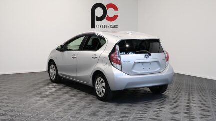 2015 Toyota Aqua S Model, Push Start, Reverse Camera image 319022