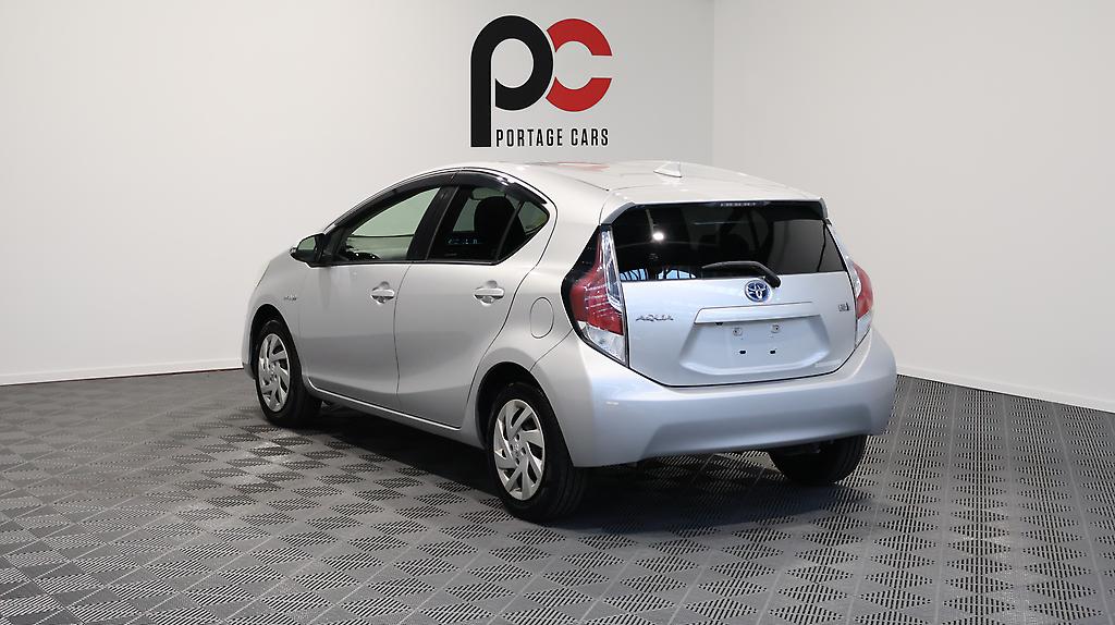 2015 Toyota Aqua S Model, Push Start, Reverse Camera image 319022