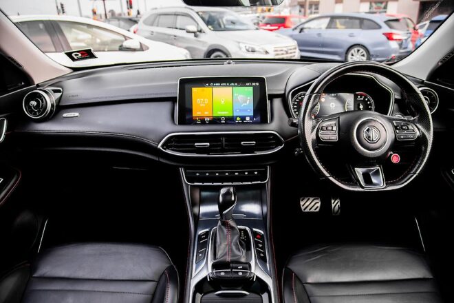 2022 Mg Hs 2.0PT/4WD/6AT Essence NZ New image 299072