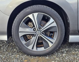 2018 Nissan Leaf X Model with Pro-Pilot **85.89% SOH image 297421
