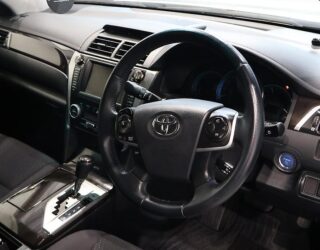 2013 Toyota Camry Hybrid G-Package, Cruise Control, Reverse Camera image 311800