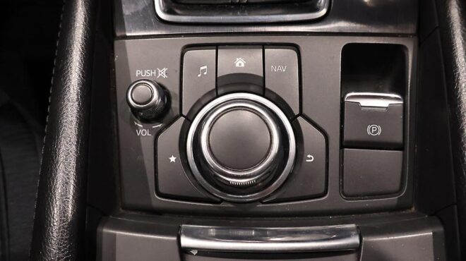 2015 Mazda Atenza 20S – Great look in black image 317190