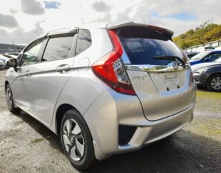 2014 Honda Fit Hybrid F package image 297893