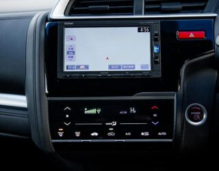 2016 Honda Fit Hybrid F-Package, Heated Seats image 298128