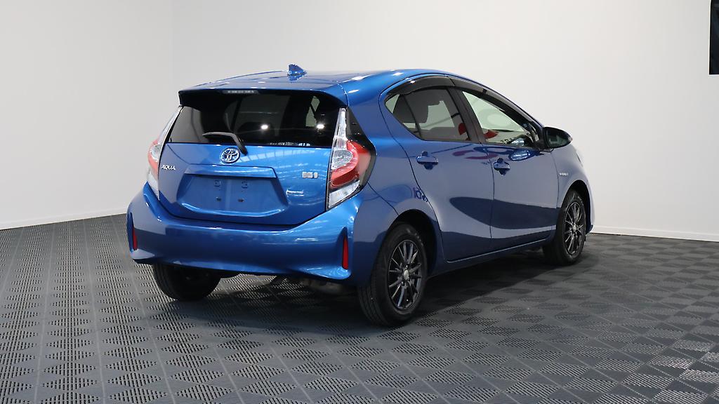 2017 Toyota Aqua S Model, Push Start, Reverse Camera, image 312007