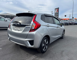 2016 Honda Fit Hybrid F Package image 301637